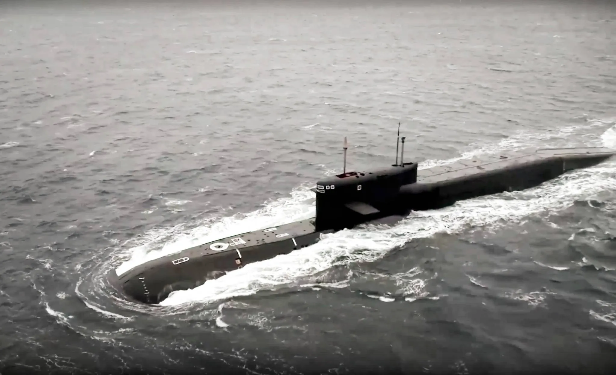 “Armi tattiche nucleari, lotte per il potere al Cremlino e rischio collasso”: il report dell’intelligence norvegese sulla Russia