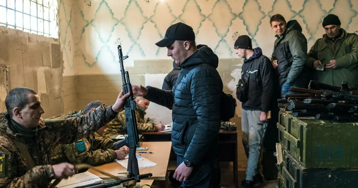 FLASH! 80mila ucraini sono tornati in patria per combattere. E dal Giappone…